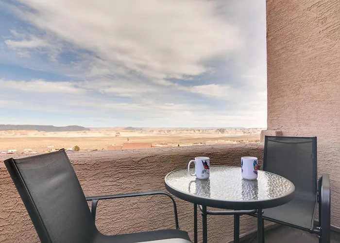 Dom wakacyjny Powell Views: Adobe Townhome W/ Patio Wahweap
